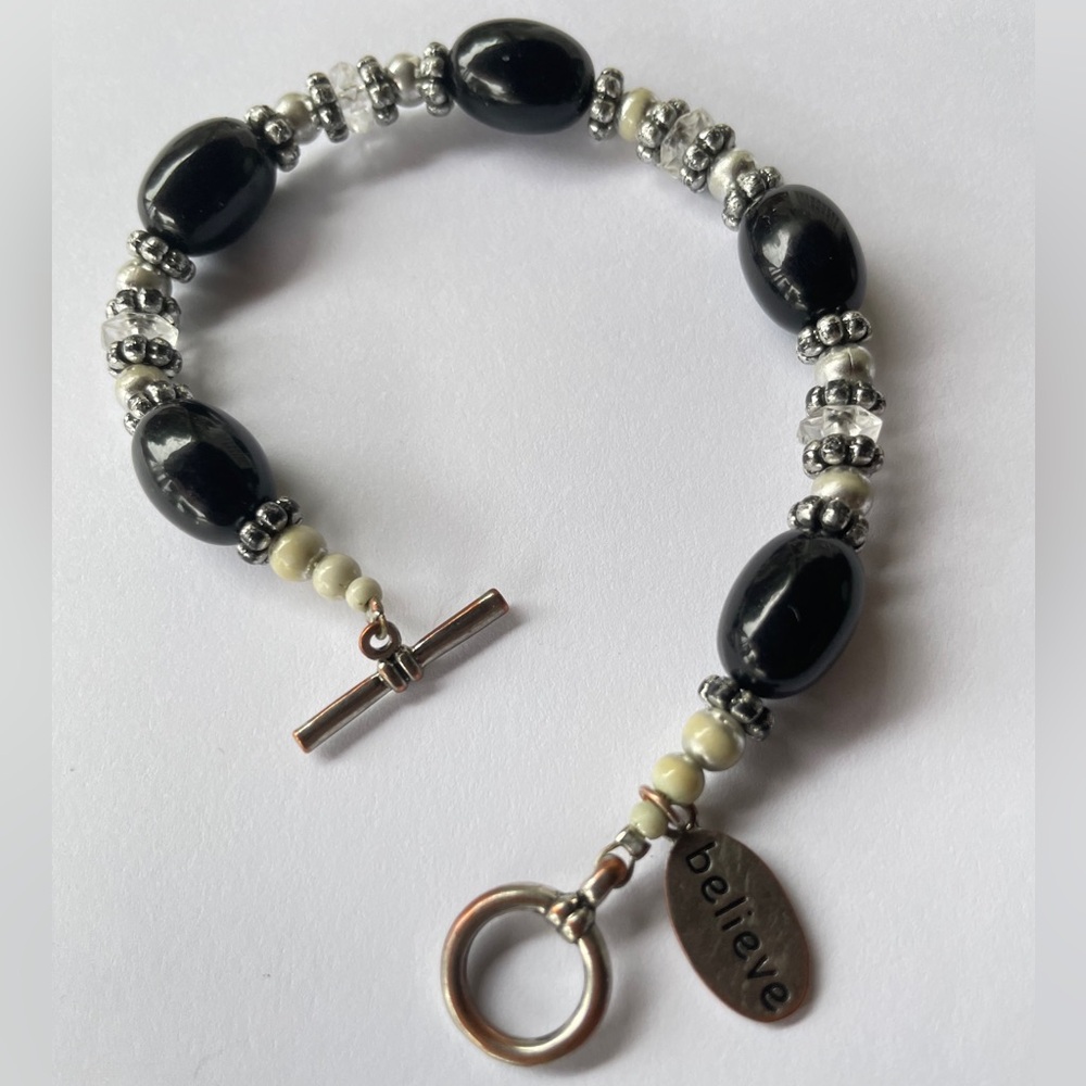 Black Barrel Plastic with Tiny Silver & Clear Bead Bracelet